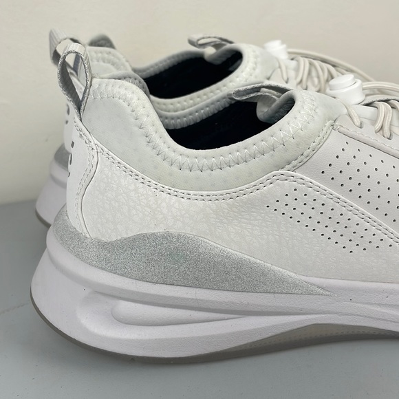 NEW Clove Brilliant White Nursing Sneakers Shoes Women’s 5.5 7 8 8.5 9 9.5 10 - Picture 4 of 13